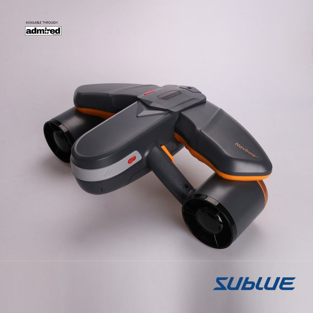 Close-up of SUBLUE Navbow+ underwater scooter with dual propellers and sleek design.