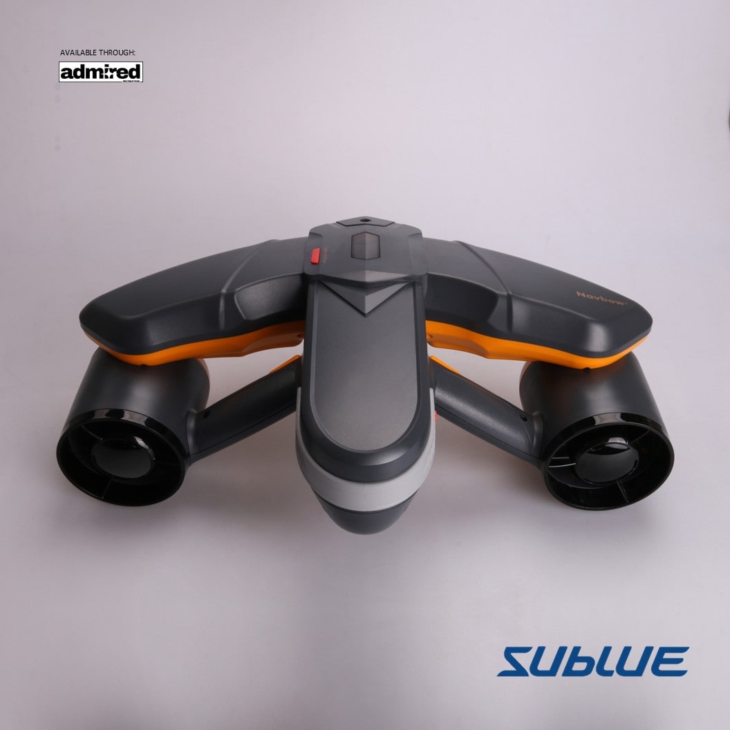 Close-up of SUBLUE Navbow+ underwater scooter with dual propellers and sleek design.